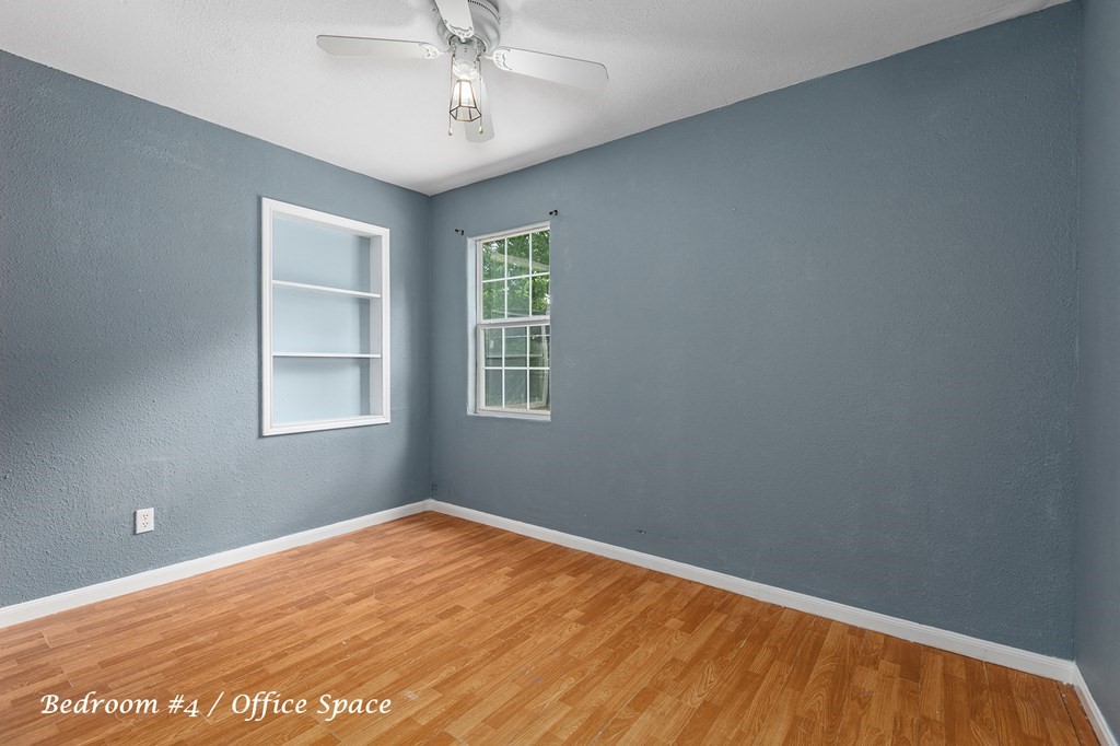 2915 Freeman Street Lufkin, TX 75901 - Photo 23 of 33 a view of an empty room with a window