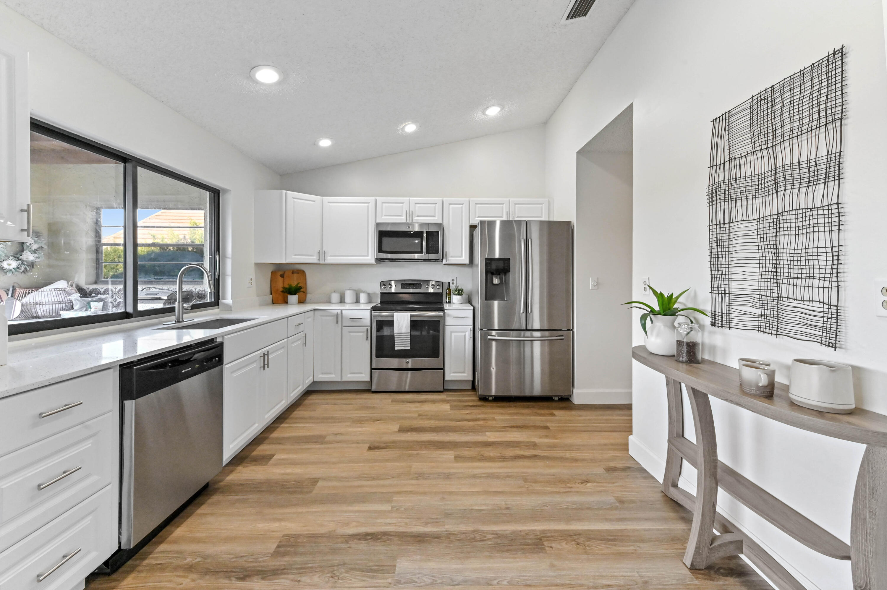 2581 Northwest 39th Street Boca Raton, FL 33434 - Photo 13 of 40 14 Kitchen 01