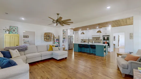 $1,099,999 | 230 McDeal Road, Fayetteville, TN 37334