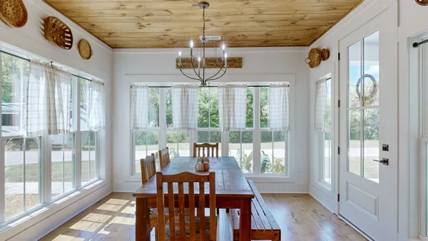 $1,099,999 | 230 McDeal Road, Fayetteville, TN 37334