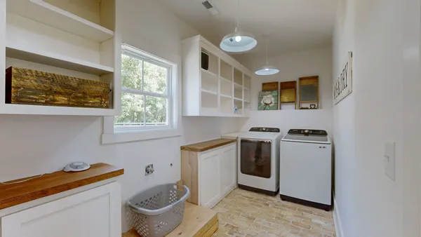 $1,099,999 | 230 McDeal Road, Fayetteville, TN 37334