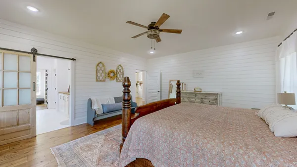 $1,099,999 | 230 McDeal Road, Fayetteville, TN 37334