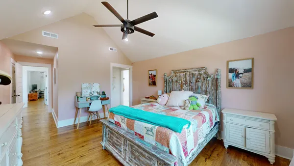 $1,099,999 | 230 McDeal Road, Fayetteville, TN 37334