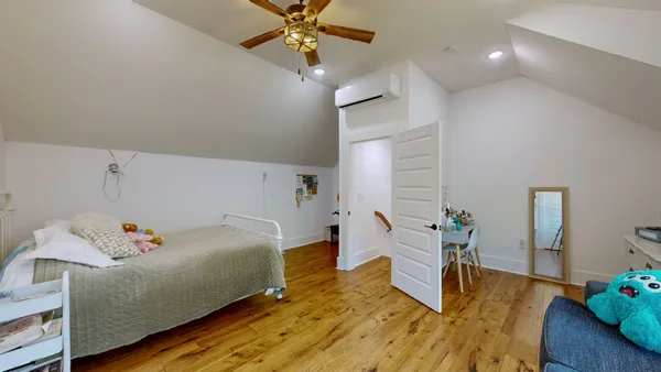 $1,099,999 | 230 McDeal Road, Fayetteville, TN 37334