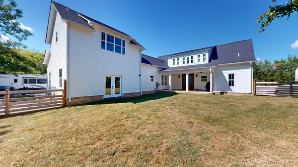 $1,099,999 | 230 McDeal Road, Fayetteville, TN 37334