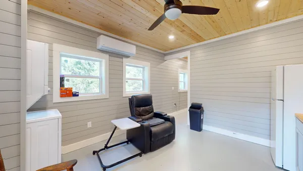 $1,099,999 | 230 McDeal Road, Fayetteville, TN 37334