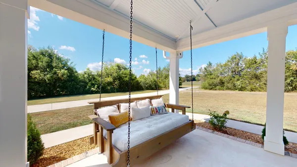 $1,099,999 | 230 McDeal Road, Fayetteville, TN 37334