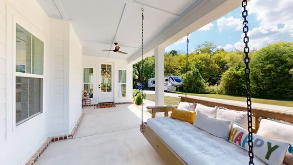 $1,099,999 | 230 McDeal Road, Fayetteville, TN 37334