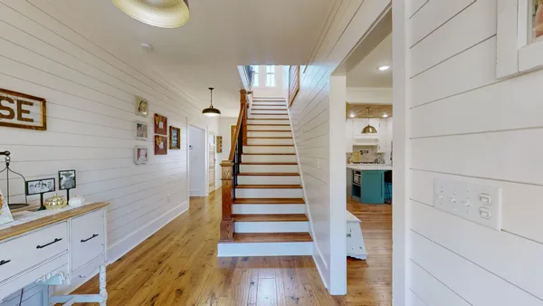 $1,099,999 | 230 McDeal Road, Fayetteville, TN 37334