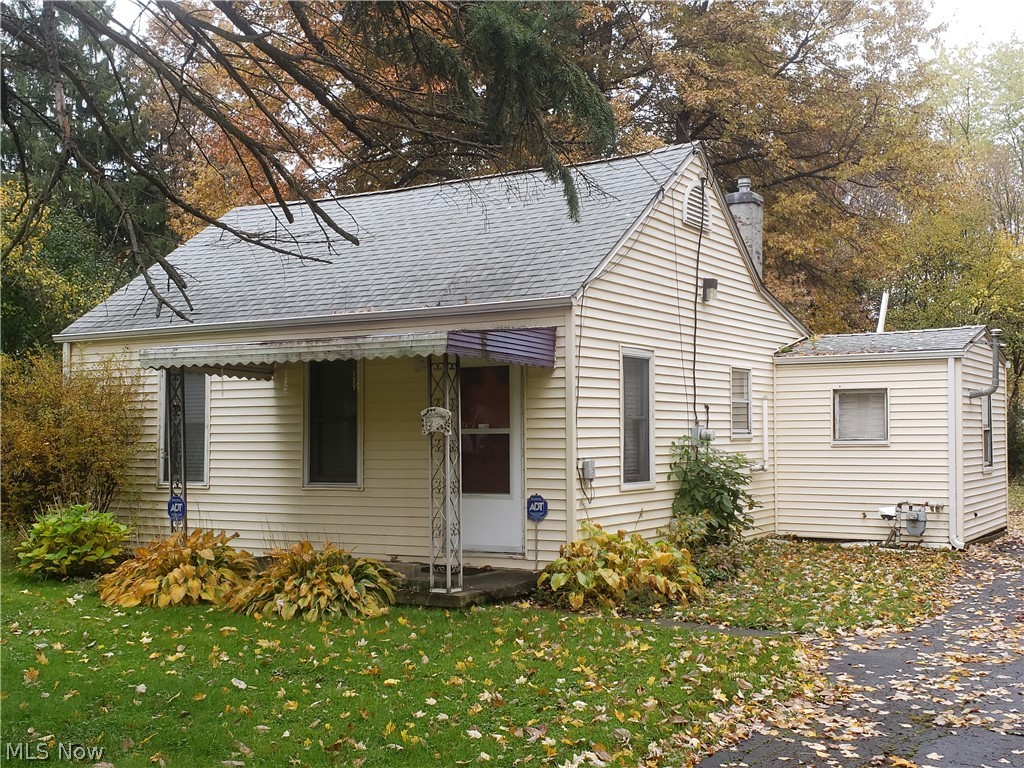 4476 New Road Youngstown, OH 44515 - Photo 1 of 7 Gallery Image 1