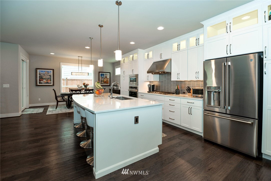 4328 231st Place Southeast Bothell, WA 98021 - Photo 11 of 39