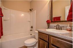 1522 Raven Road Clarksville, TN 37042 - Photo 4 of 12 Gallery Image 4