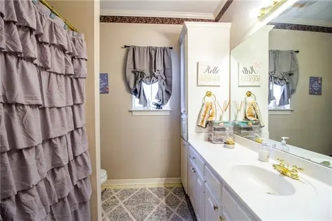 $370,000 | 37161 Shadow Court, Prairieville, LA 70769