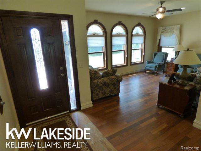 4685 Orion Road Rochester, MI 48306 - Photo 5 of 56