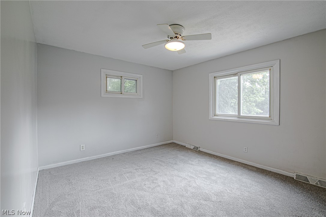 18319 Benbow Road Strongsville, OH 44136 - Photo 21 of 35 Gallery Image 21