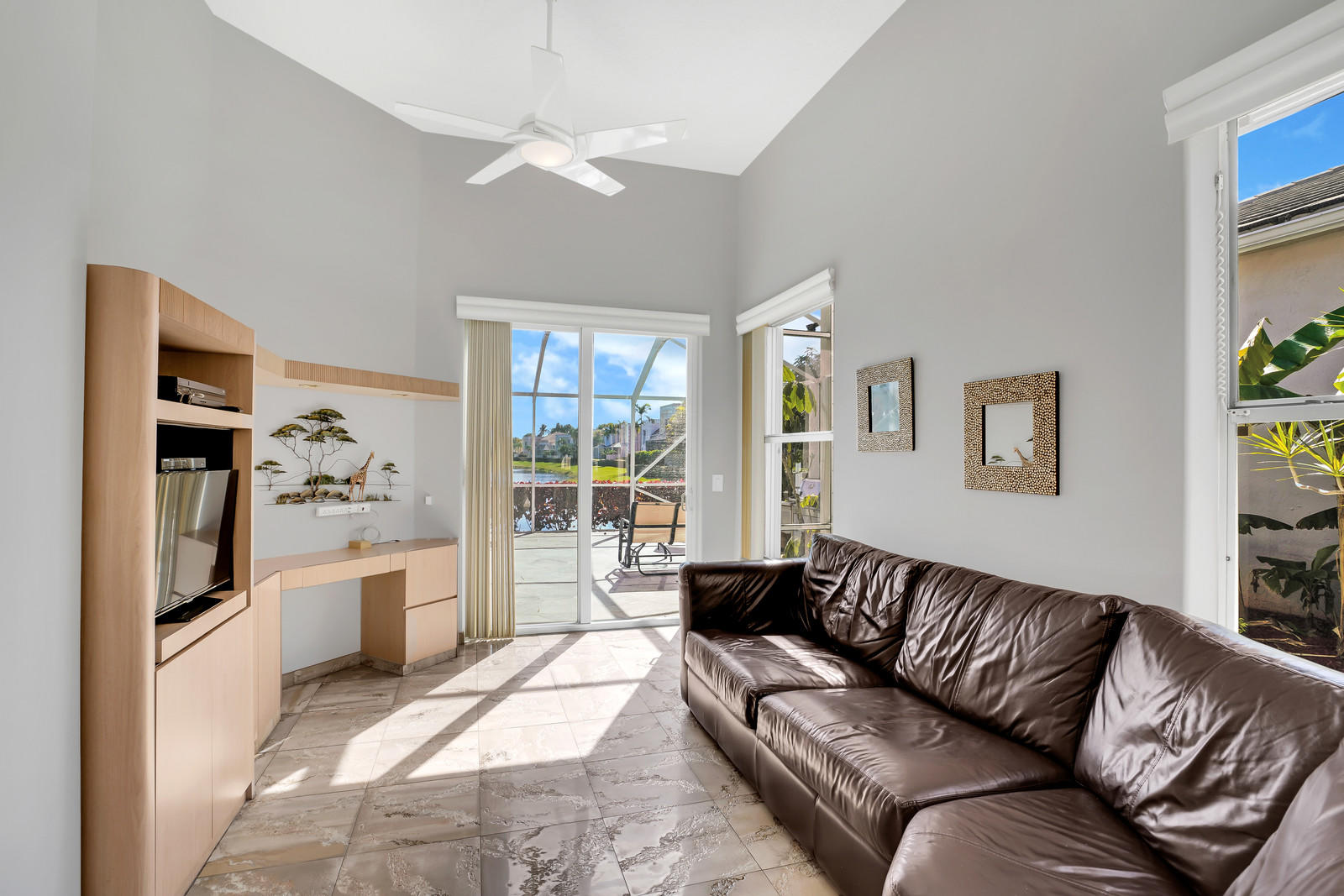 7981 Travelers Tree Drive Boca Raton, FL 33433 - Photo 13 of 37 Family Room