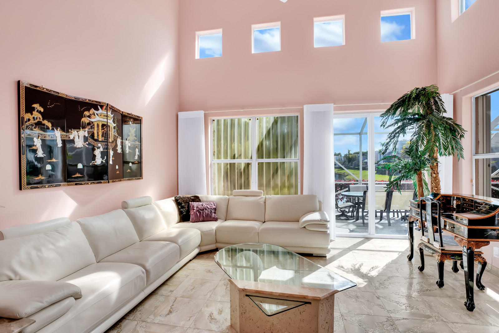 7981 Travelers Tree Drive Boca Raton, FL 33433 - Photo 7 of 37 Living Room