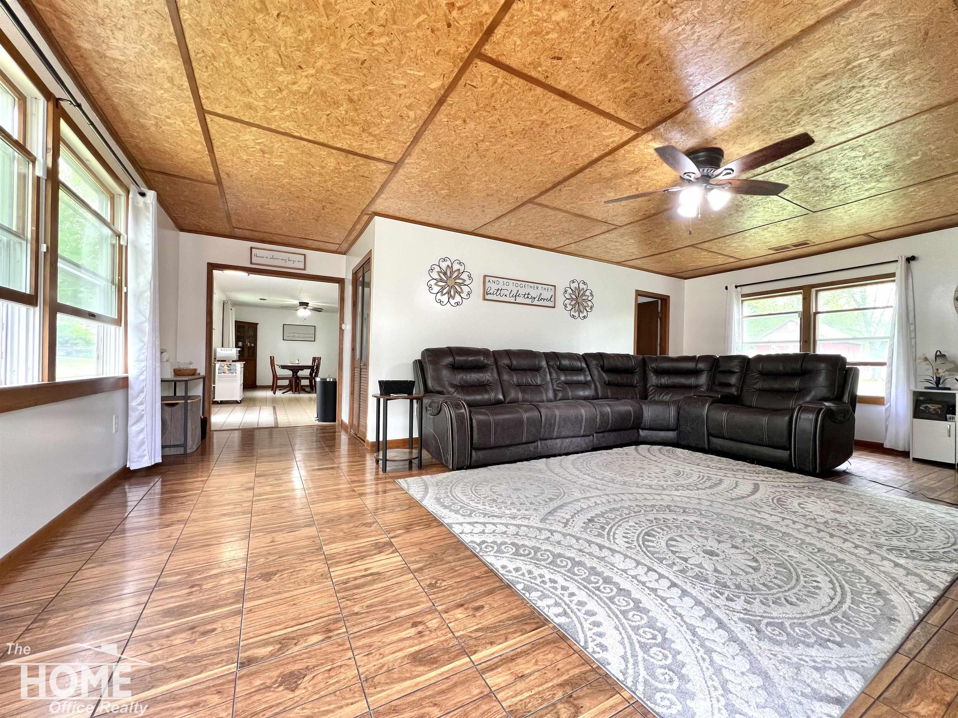3427 Riniel Road Durand, MI 48429 - Photo 2 of 42 50141099-c0f58733-fd27-4151-b912-84f0a3ab8886.JPG