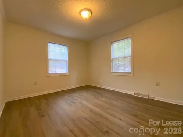 $1,350 | 108 Akron Avenue, Kannapolis, NC 28081