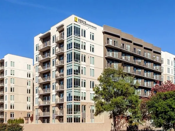 $2,321 | 2144 Peachtree Road, Unit 401, Atlanta, GA 30309