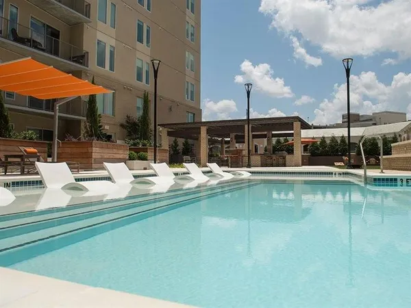 $2,321 | 2144 Peachtree Road, Unit 401, Atlanta, GA 30309