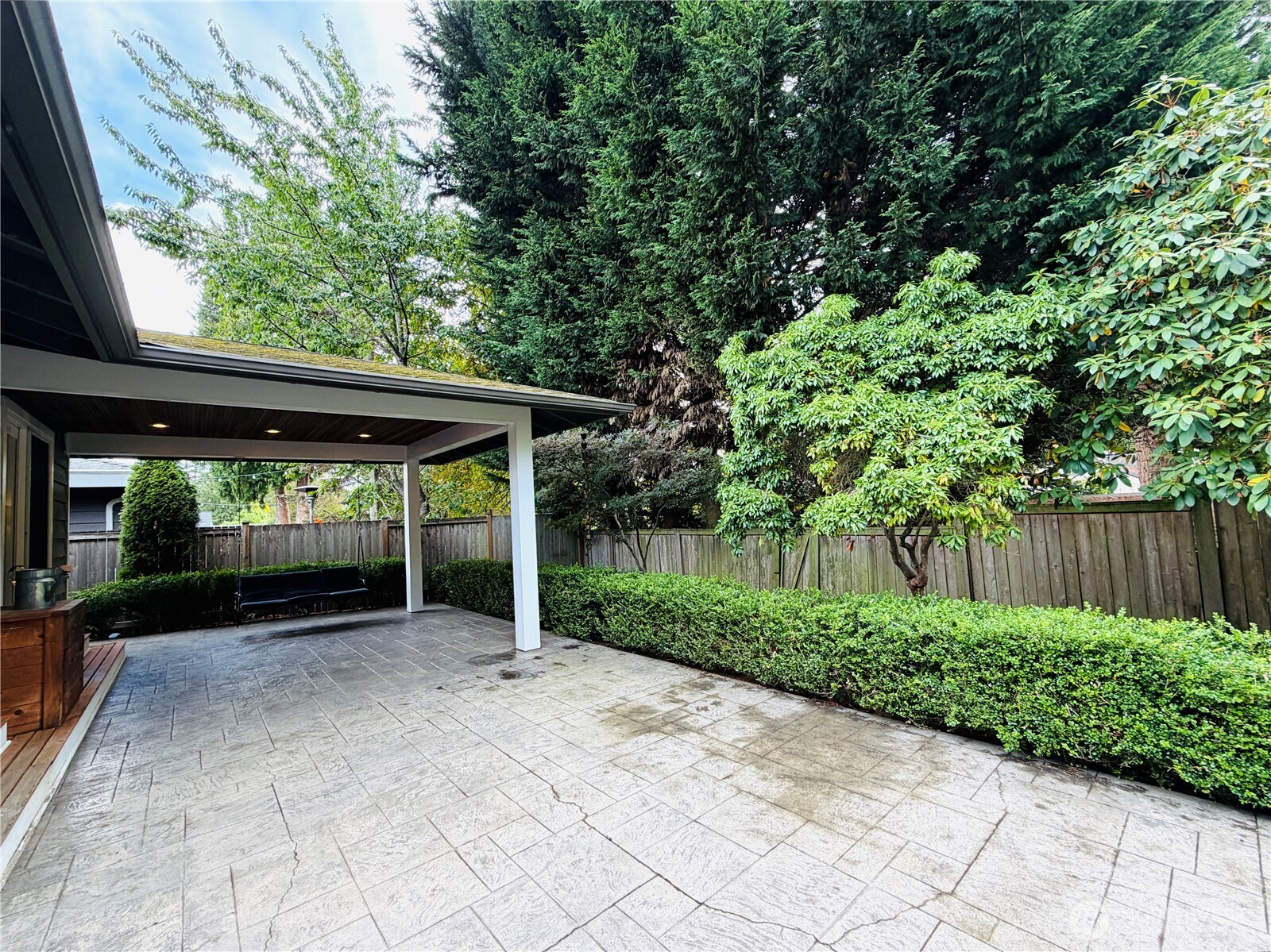 10509 Northeast 197th Street Bothell, WA 98011 - Photo 25 of 26 Gallery Image 25