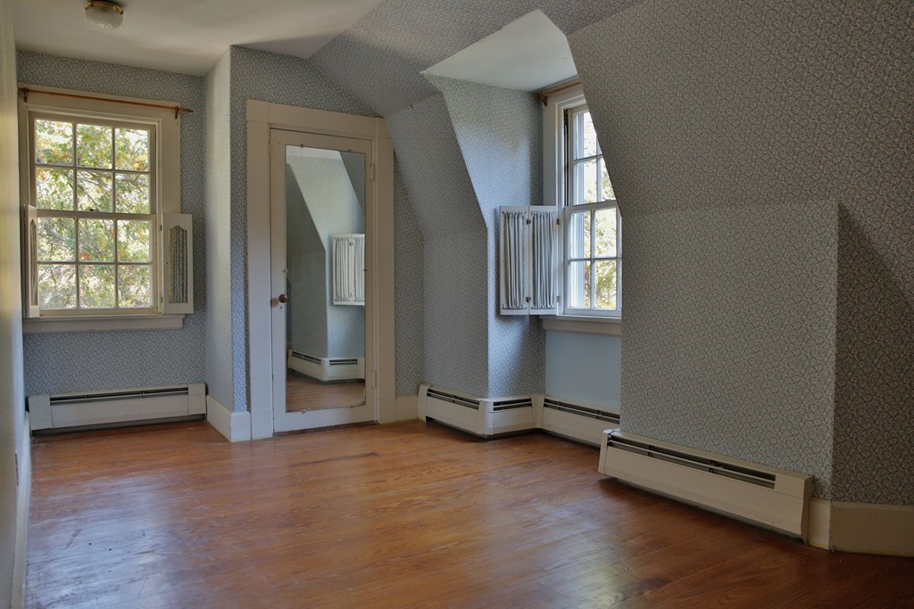 15 Leather Lane Beverly, MA 01915 - Photo 18 of 24 an empty room with windows and closet
