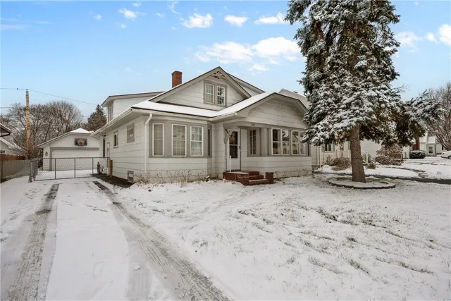 $179,900 | 251 Hinchey Road, Gates, NY 14624