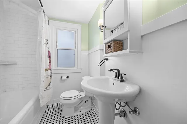 $179,900 | 251 Hinchey Road, Gates, NY 14624