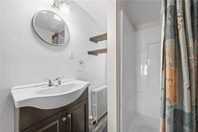 $179,900 | 251 Hinchey Road, Gates, NY 14624