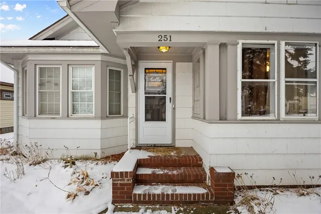 $179,900 | 251 Hinchey Road, Gates, NY 14624