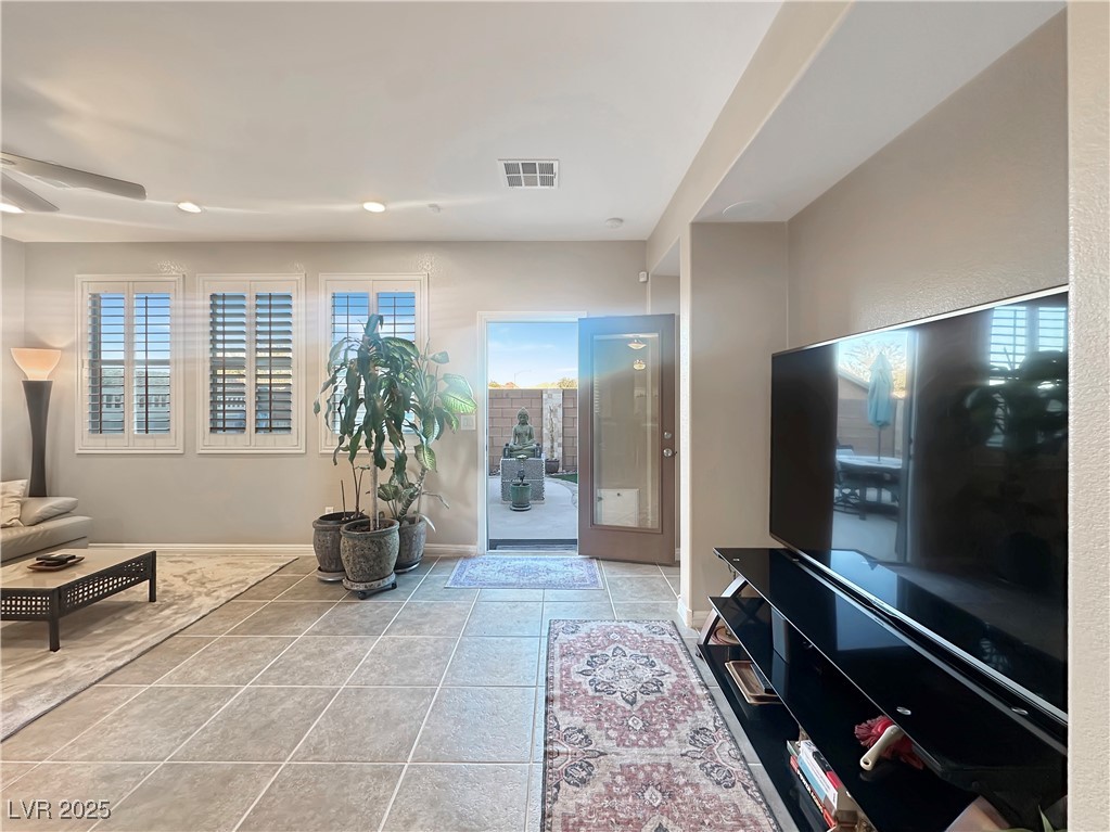 1004 Crescent Falls Street Henderson, NV 89011 - Photo 7 of 23