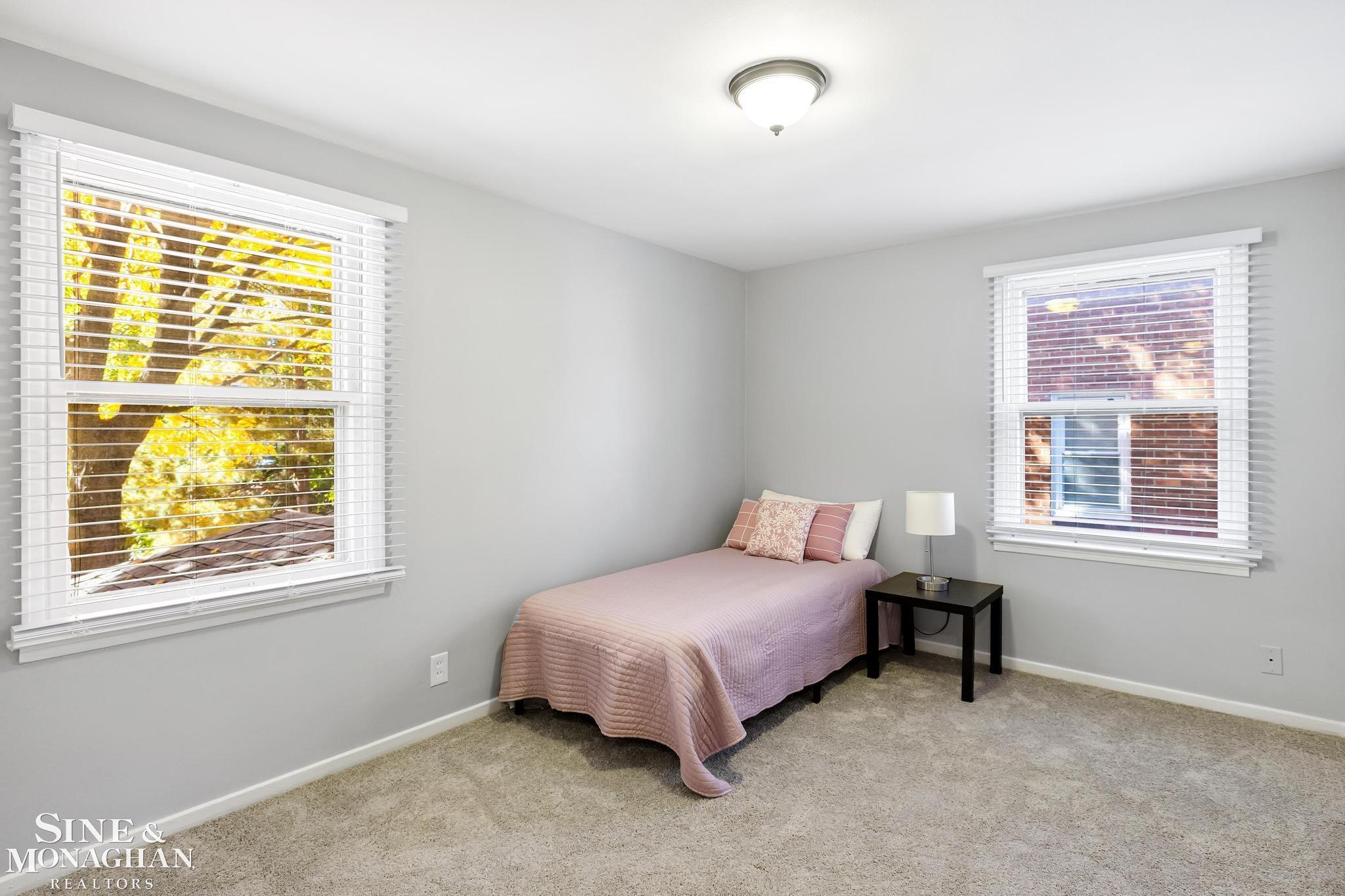 1685 Bournemouth Road Grosse Pointe Woods, MI 48236 - Photo 16 of 32