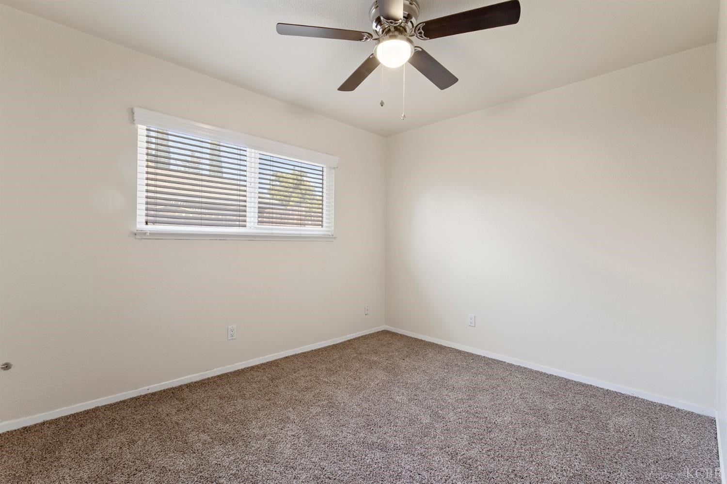 2893 Merlan Way Hanford, CA 93230 - Photo 24 of 30 Gallery Image 24