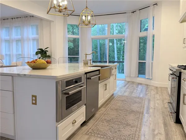 $1,160,000 | 1600 Reddstone Cl, Milton, GA 30004