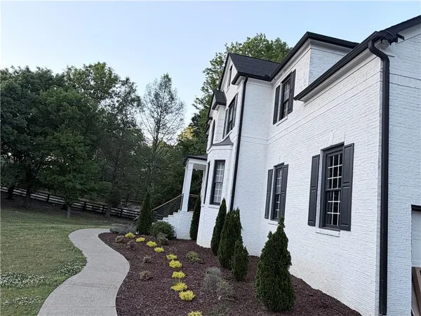 $1,160,000 | 1600 Reddstone Cl, Milton, GA 30004