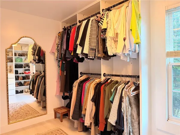 $1,160,000 | 1600 Reddstone Cl, Milton, GA 30004