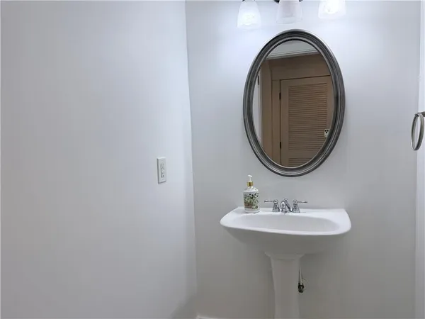 $1,160,000 | 1600 Reddstone Cl, Milton, GA 30004