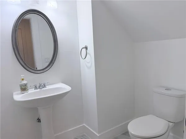 $1,160,000 | 1600 Reddstone Cl, Milton, GA 30004