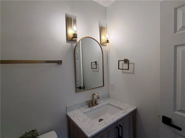 $1,160,000 | 1600 Reddstone Cl, Milton, GA 30004