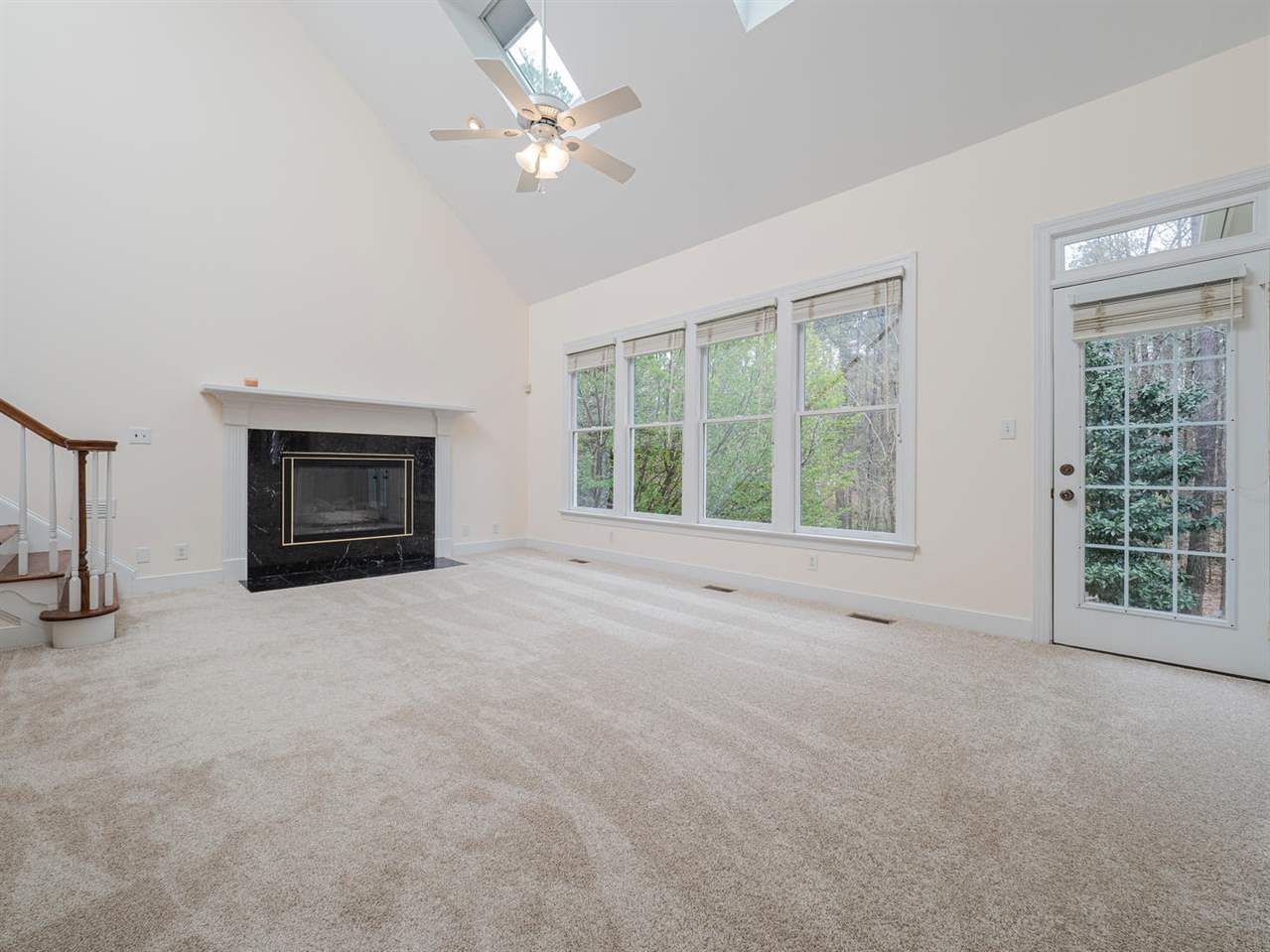206 Chiselhurst Way Cary, NC 27513 - Photo 8 of 30 Den/Family/Great Room