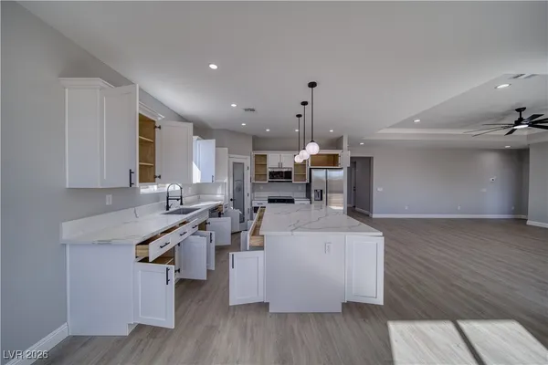 $464,900 | 6861 Stubblefield Drive, Pahrump, NV 89061