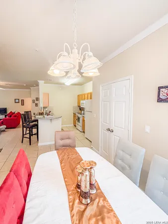 $1,425 | 6160 Eckhert Road, Unit 607, San Antonio, TX 78240