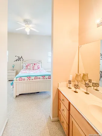 $1,425 | 6160 Eckhert Road, Unit 607, San Antonio, TX 78240
