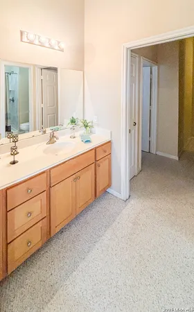 $1,425 | 6160 Eckhert Road, Unit 607, San Antonio, TX 78240