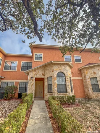 $1,425 | 6160 Eckhert Road, Unit 607, San Antonio, TX 78240