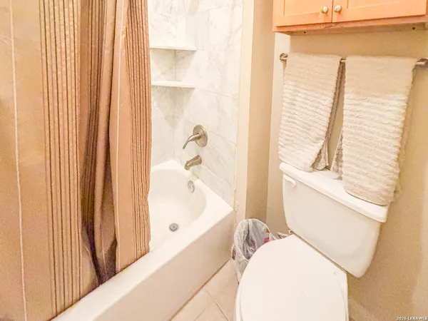 $1,425 | 6160 Eckhert Road, Unit 607, San Antonio, TX 78240