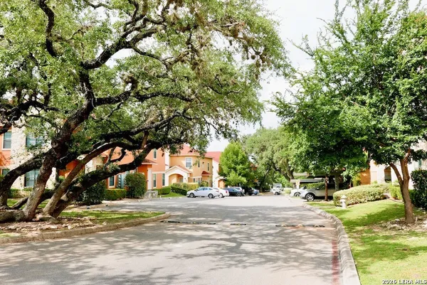 $1,425 | 6160 Eckhert Road, Unit 607, San Antonio, TX 78240