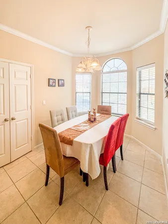 $1,425 | 6160 Eckhert Road, Unit 607, San Antonio, TX 78240