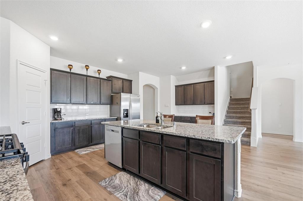 610 Jamestown Lane Fate, TX 75189 - Photo 2 of 28